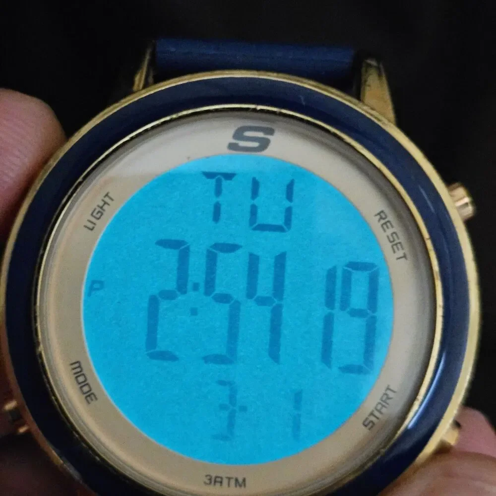 Sketchers Unisex Watch 40MM Rose Gold Blue‎ Gray Case Blue Plastic Bands